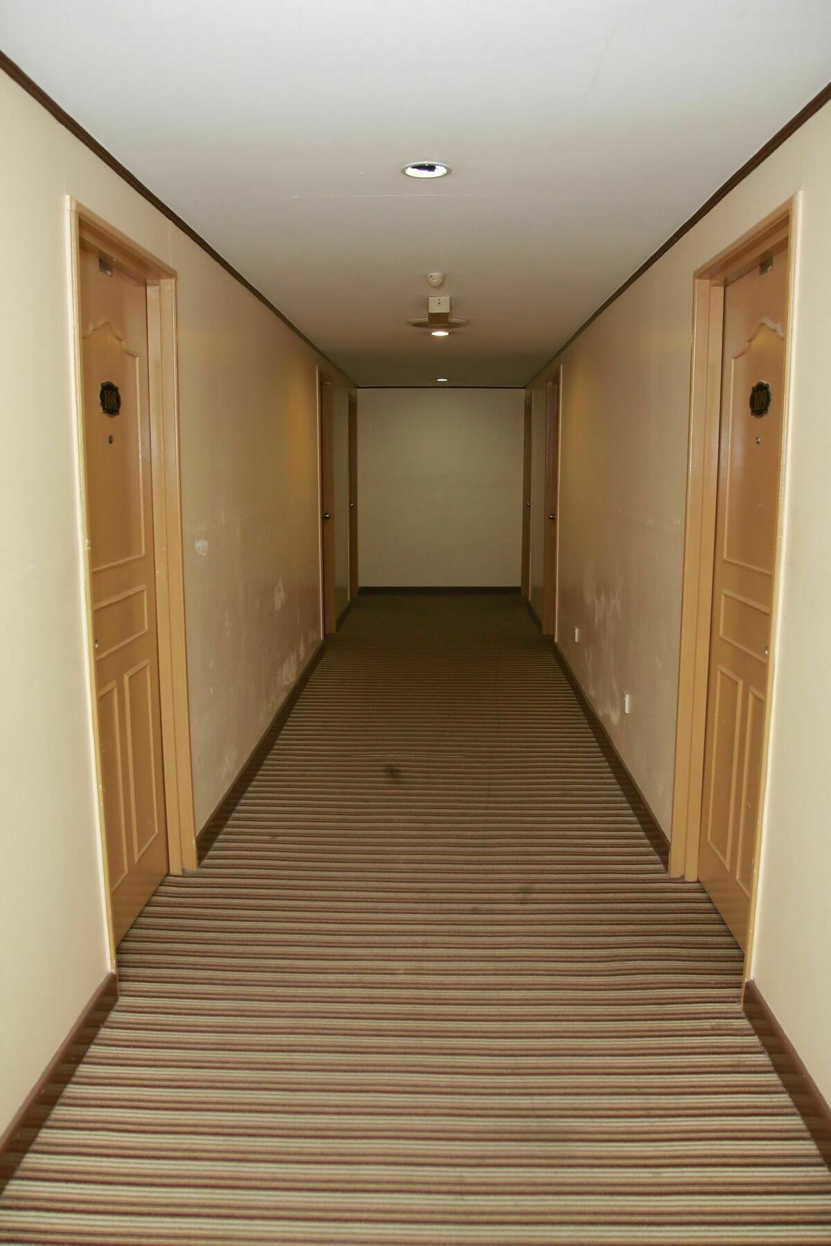 De La Hotel 콴탄 외부 사진